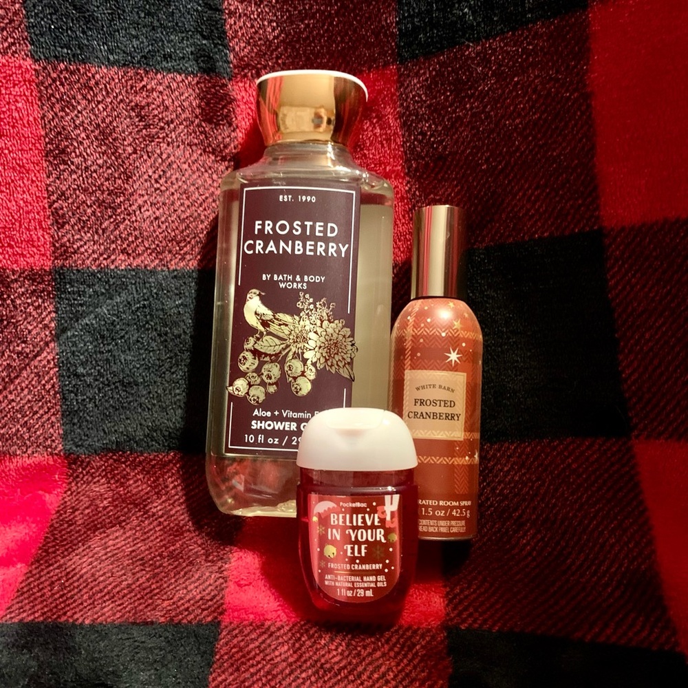 3pc. Frosted Cranberry Set